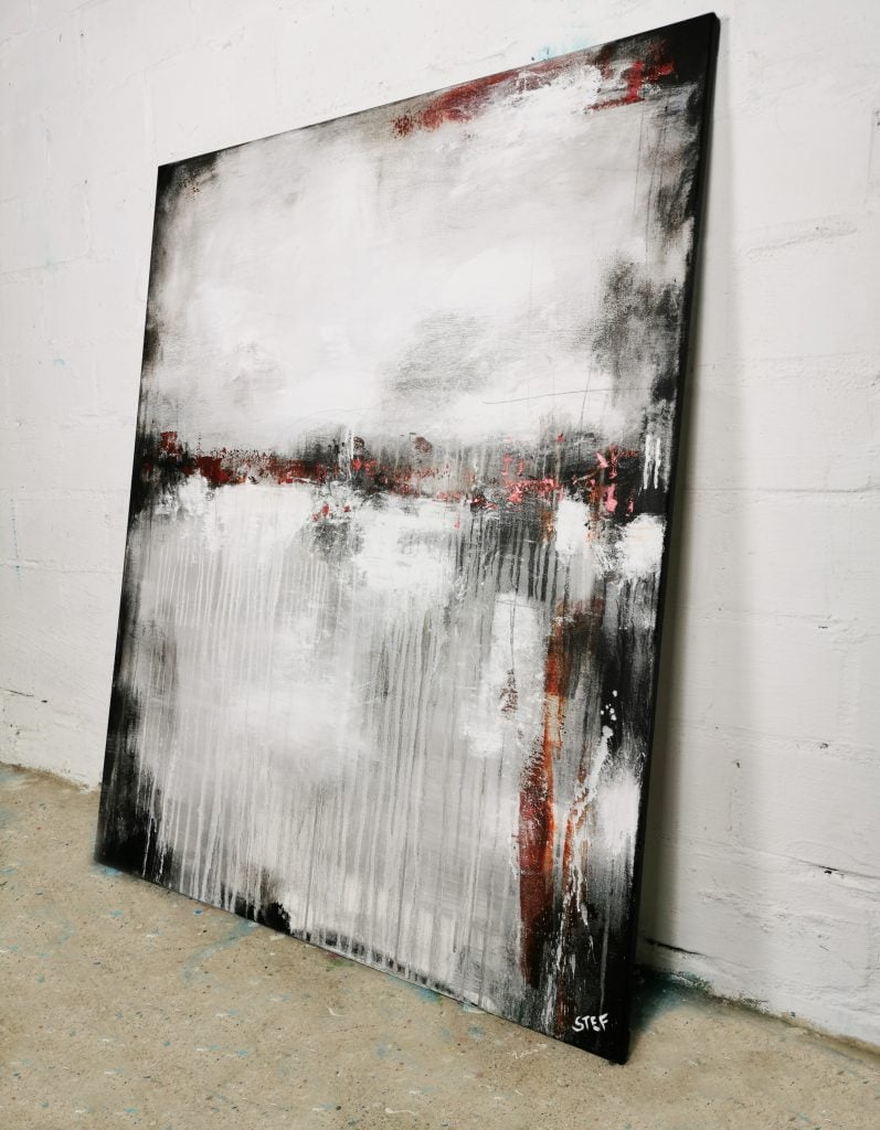 abstraktes Gemälde in Grau